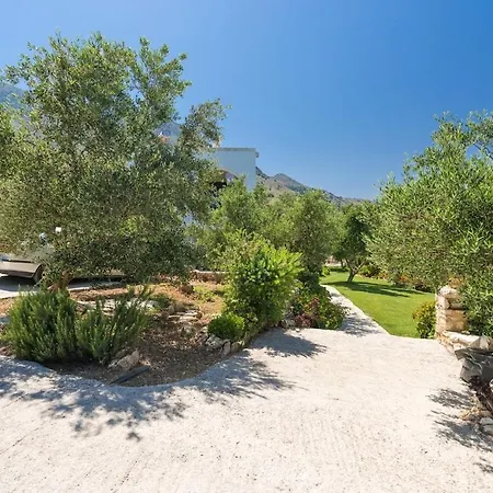 Traditional Villa With Amazing View 51 Apartament