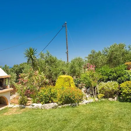 Traditional Villa With Amazing View 51